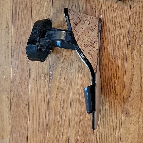 Nine West Patent Wedges - Picture 2 of 4